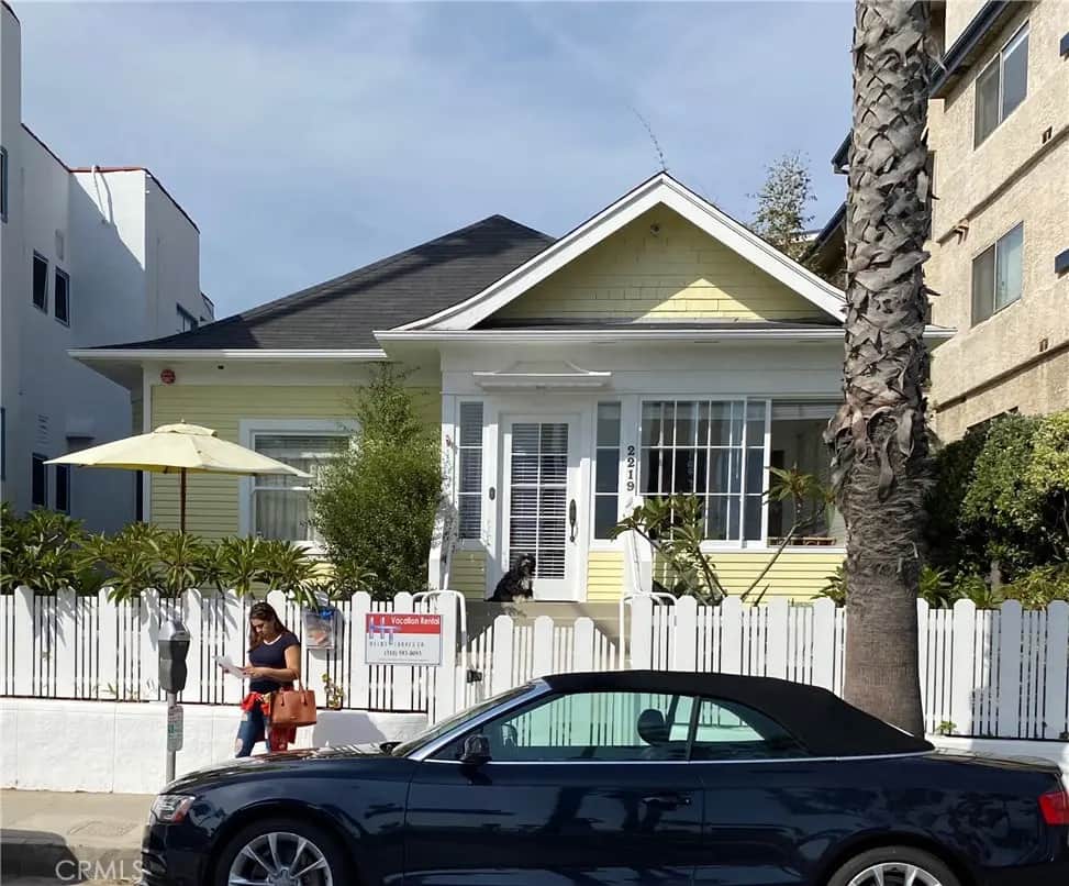 2219 Ocean Avenue, Santa Monica, CA — listing photo 1