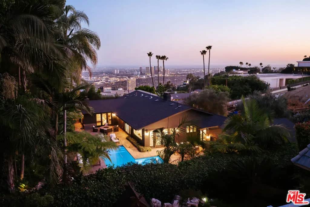 1744 N Doheny Drive, Los Angeles, CA — listing photo 1