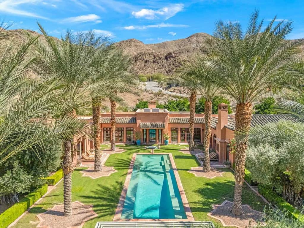 1650 Avenida Sevilla, Palm Springs, CA — listing photo 1