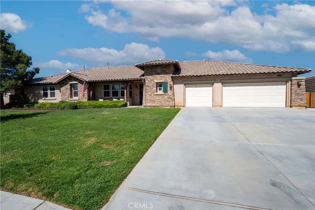 41641 Doverwood Court, Lancaster, CA — listing photo 1