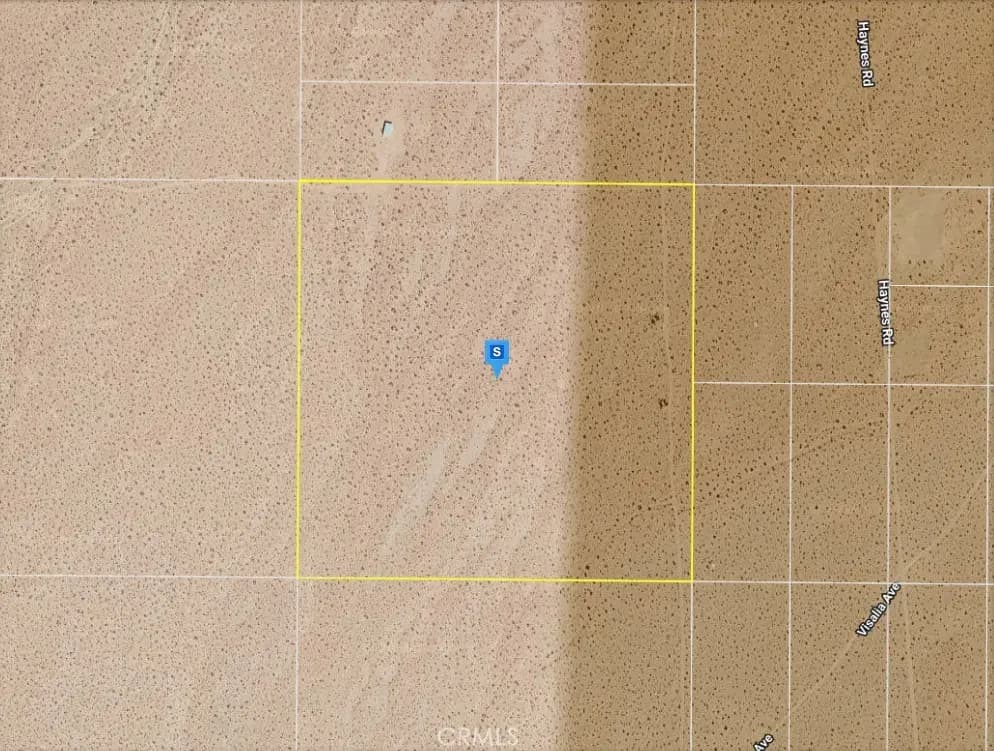 52 Near Lincoln Road, Lucerne Valley, CA — listing photo 1