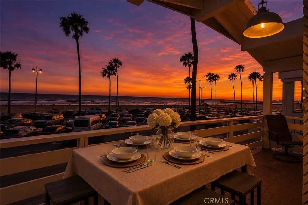 2212 W Oceanfront, Newport Beach, CA — listing photo 1