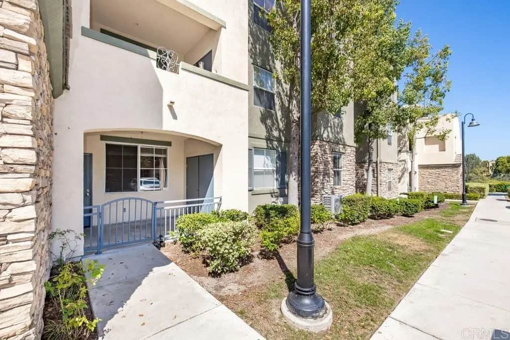 1338 Nicolette Avenue 1011, Chula Vista, CA — listing photo 1