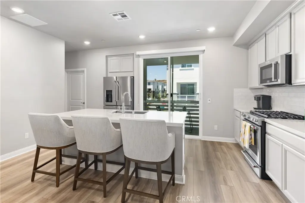 1472 W Sunrise Lane, San Pedro, CA — listing photo 1