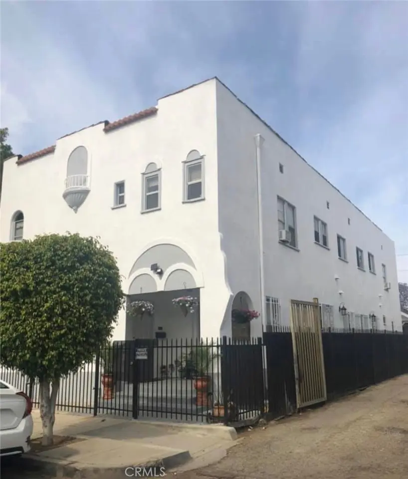 2917 Walton, Los Angeles, CA — listing photo 1