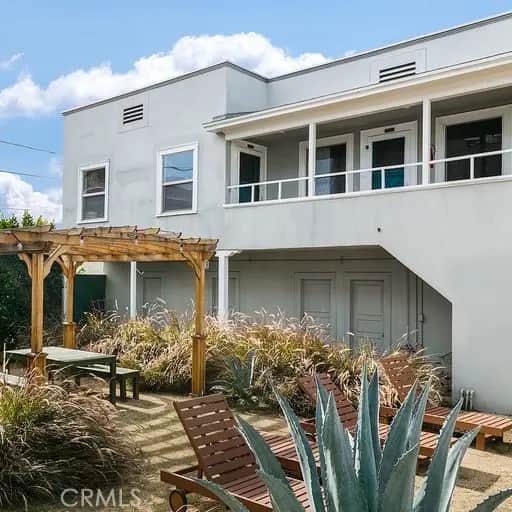 109 N Columbus Avenue A, Glendale, CA — listing photo 1