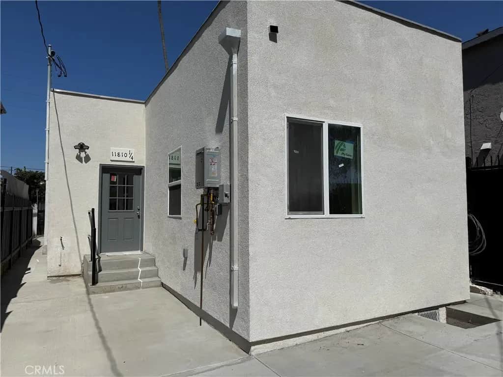 11810 S Figueroa S, Los Angeles, CA — listing photo 1