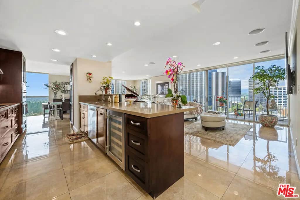 2160 Century Parkway 1712, Los Angeles, CA — listing photo 1