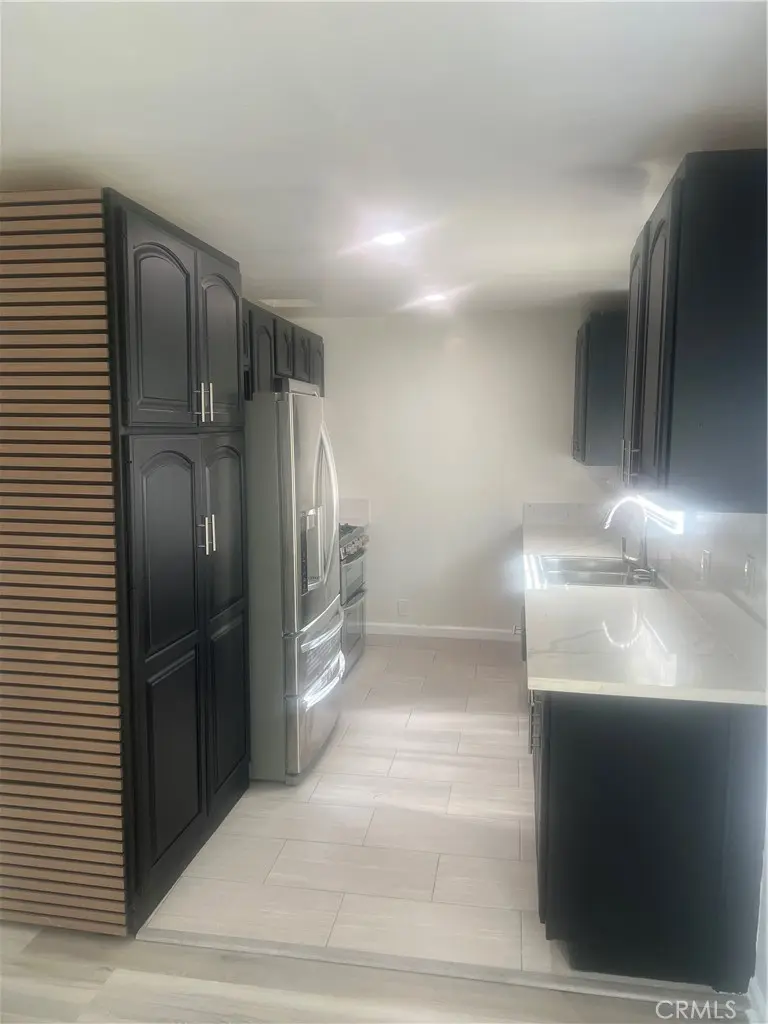 7606 1/4 Crenshaw Boulevard, Los Angeles, CA — listing photo 1