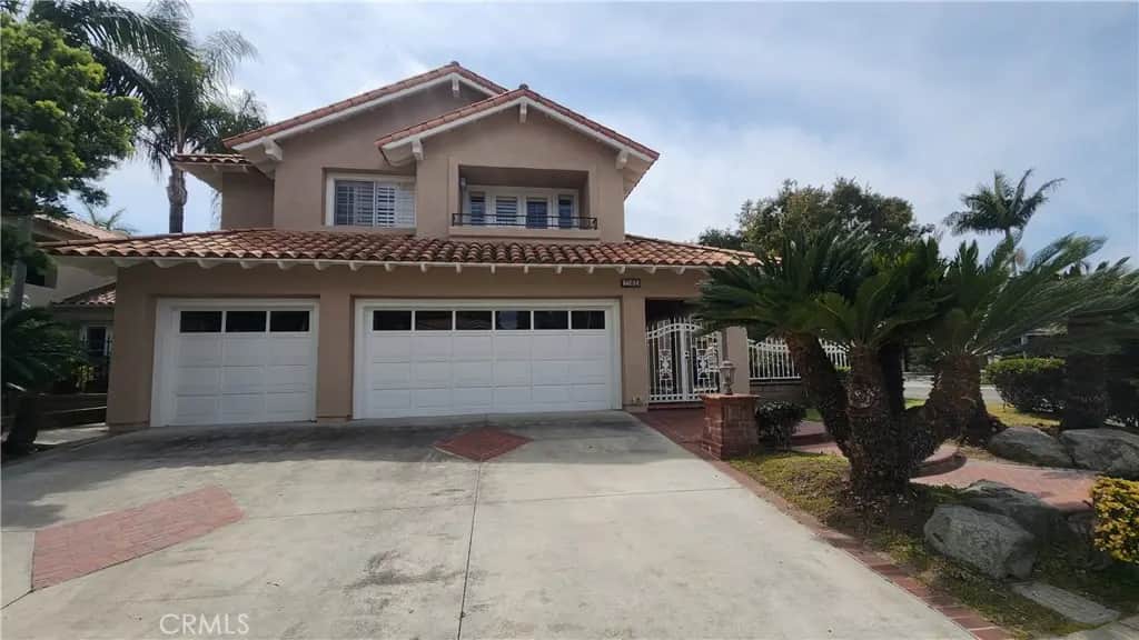 2162 Ventia, Tustin, CA — listing photo 1