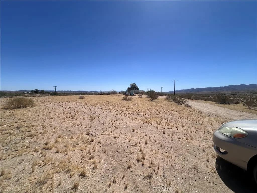 62756 Petunia Dr, Joshua Tree, CA — listing photo 1