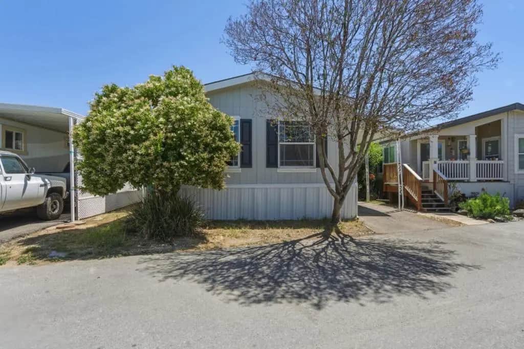 2900 Fairview Road 20, Hollister, CA — listing photo 1