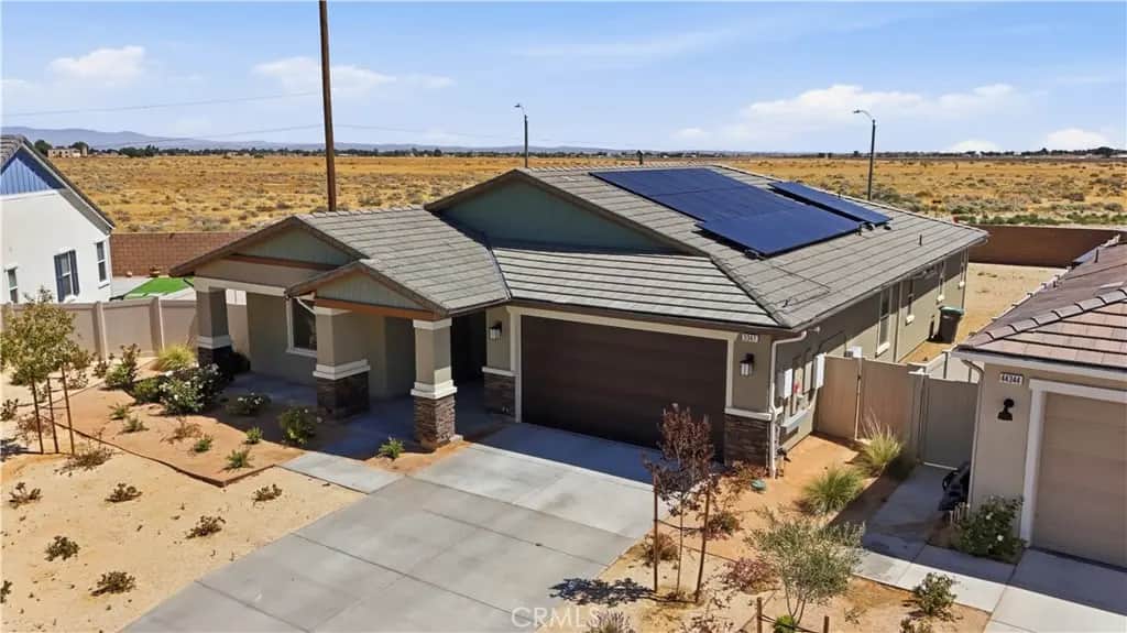 3347 Emerald Ln, Lancaster, CA — listing photo 1