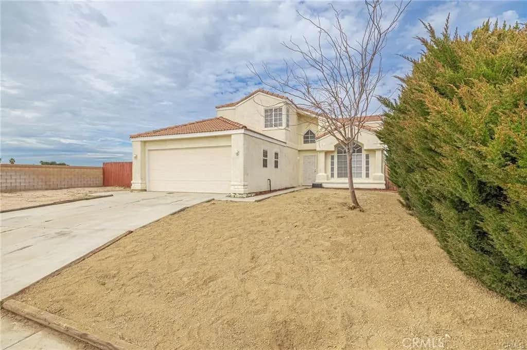 2601 Via Madalena, Lancaster, CA — listing photo 1