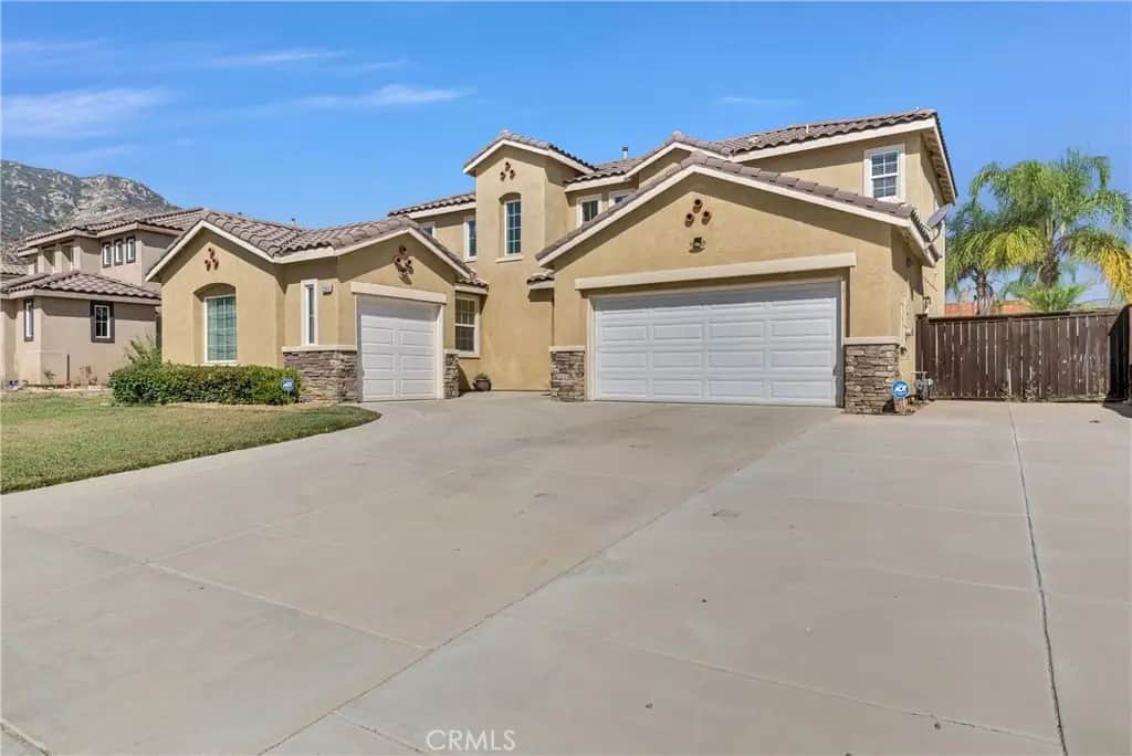 32859 Fairmont, Lake Elsinore, CA — listing photo 1