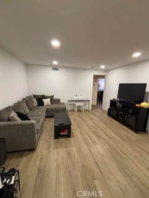 8939 Mango Avenue I, Fontana, CA — listing photo 1