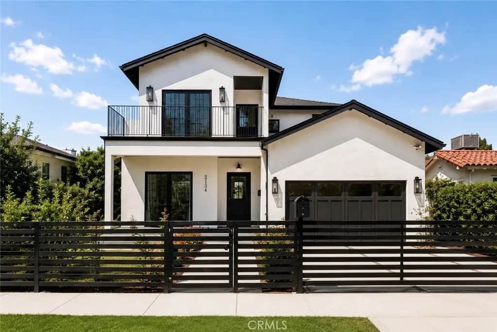 2134 Greenfield Avenue, Los Angeles, CA — listing photo 1