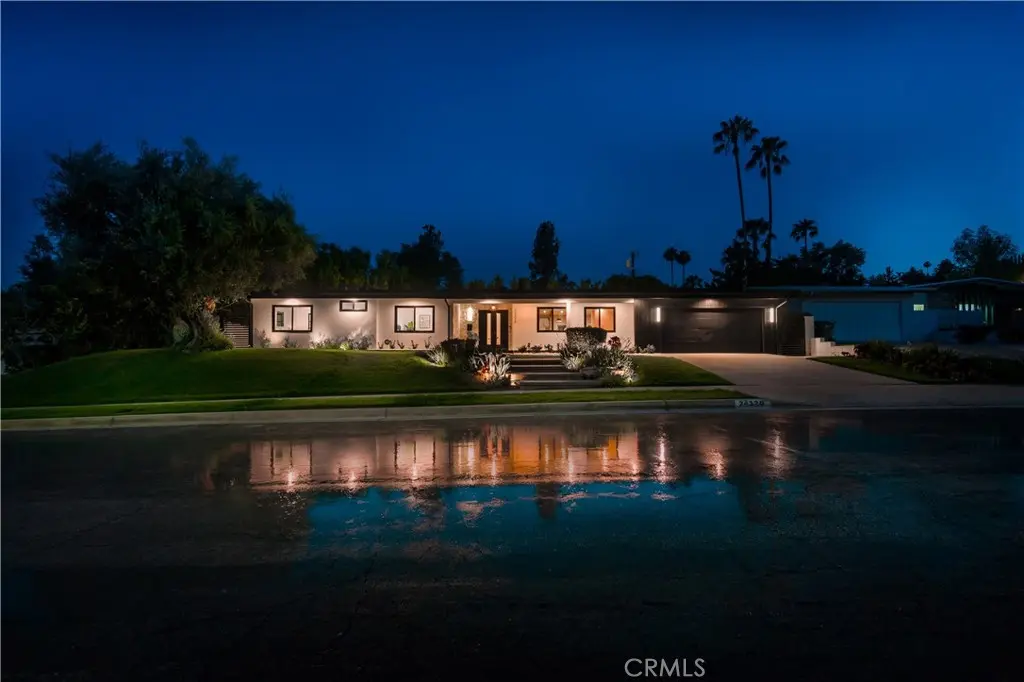 24320 Bessemer Street, Woodland Hills, CA — listing photo 1