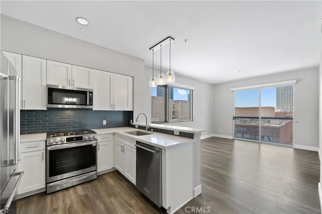 445 Island Avenue 501, San Diego, CA — listing photo 1