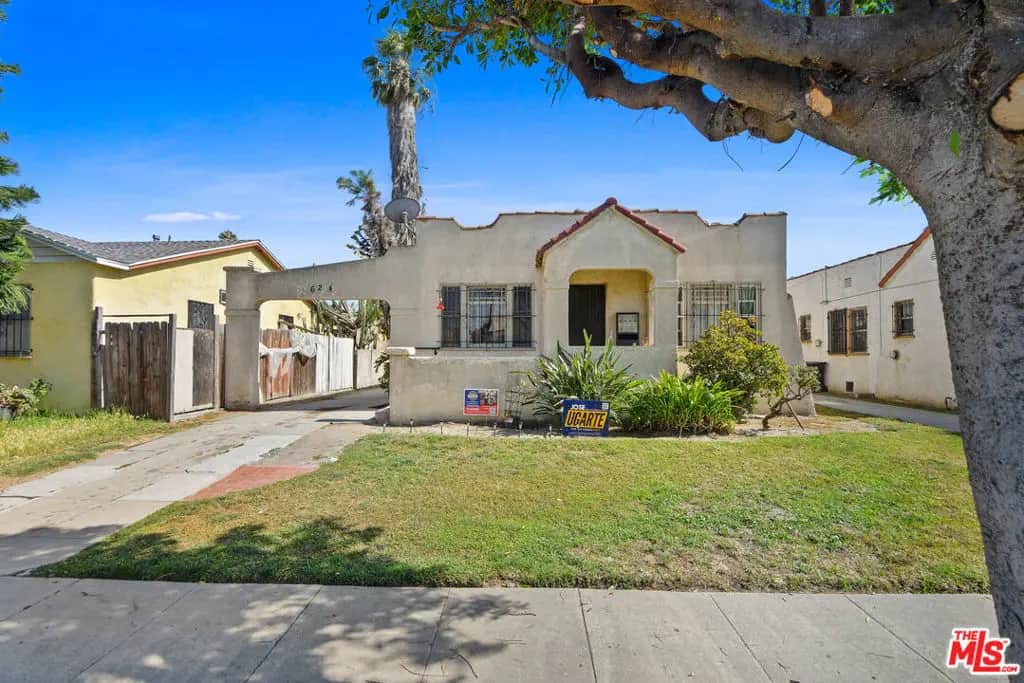 624 E 84th Street, Los Angeles, CA — listing photo 1