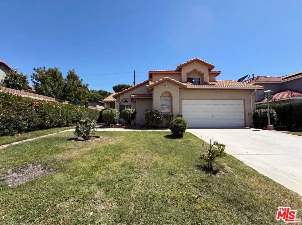 1138 Encantadora Lane, Lancaster, CA — listing photo 1