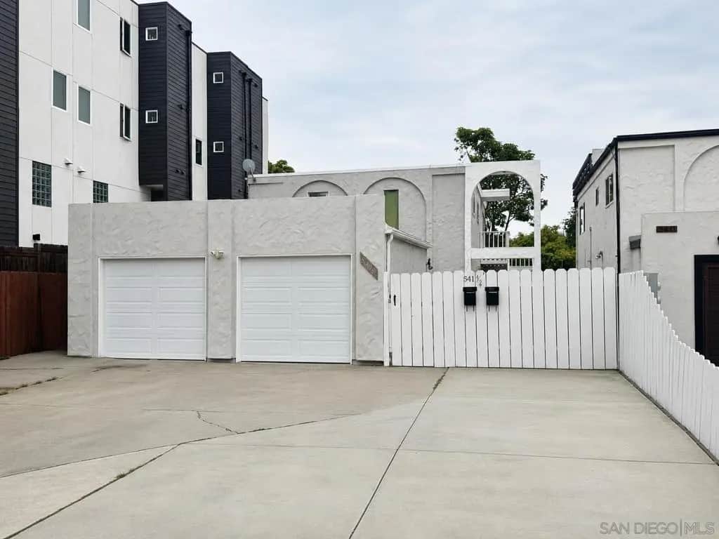 5419 Lauretta St Apt A &B, San Diego, CA — listing photo 1