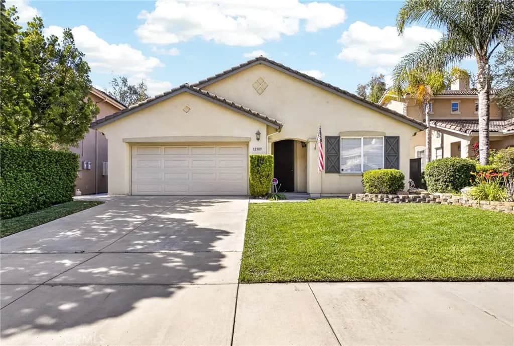 32389 Pensador Street, Temecula, CA — listing photo 1