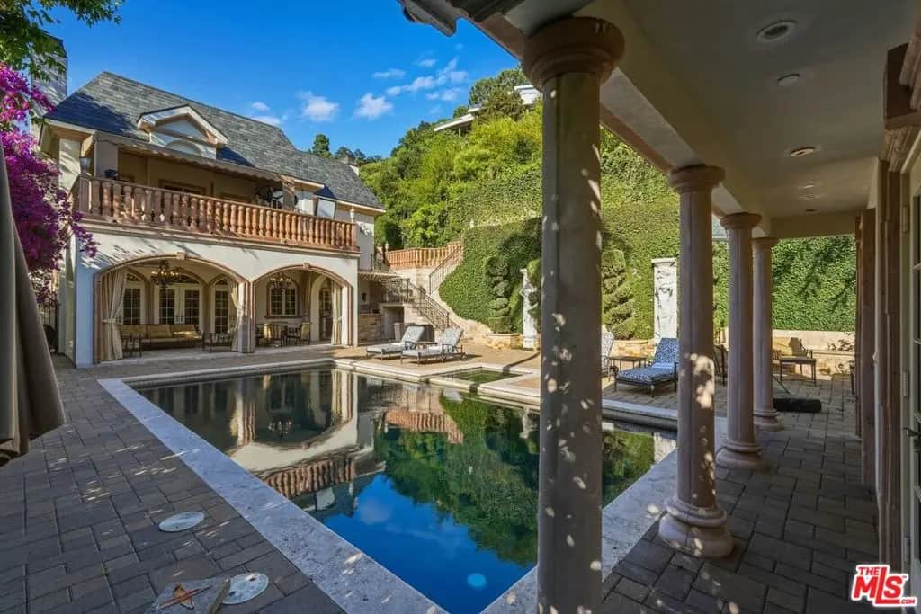 900 Chantilly Road, Los Angeles, CA — listing photo 1