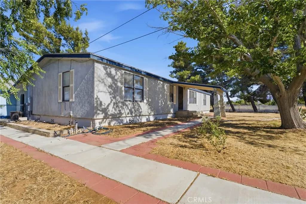 43300 43rd W, Lancaster, CA — listing photo 1