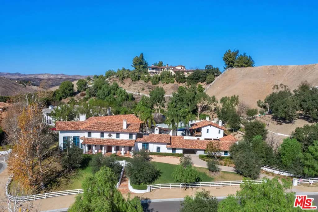 25127 Jim Bridger Road, Hidden Hills, CA — listing photo 1