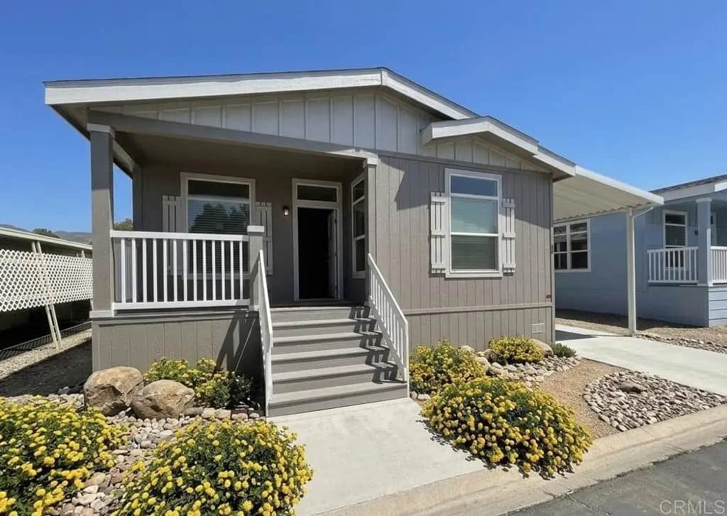 1499 Old Mountain Avenue 16, San Jacinto, CA — listing photo 1