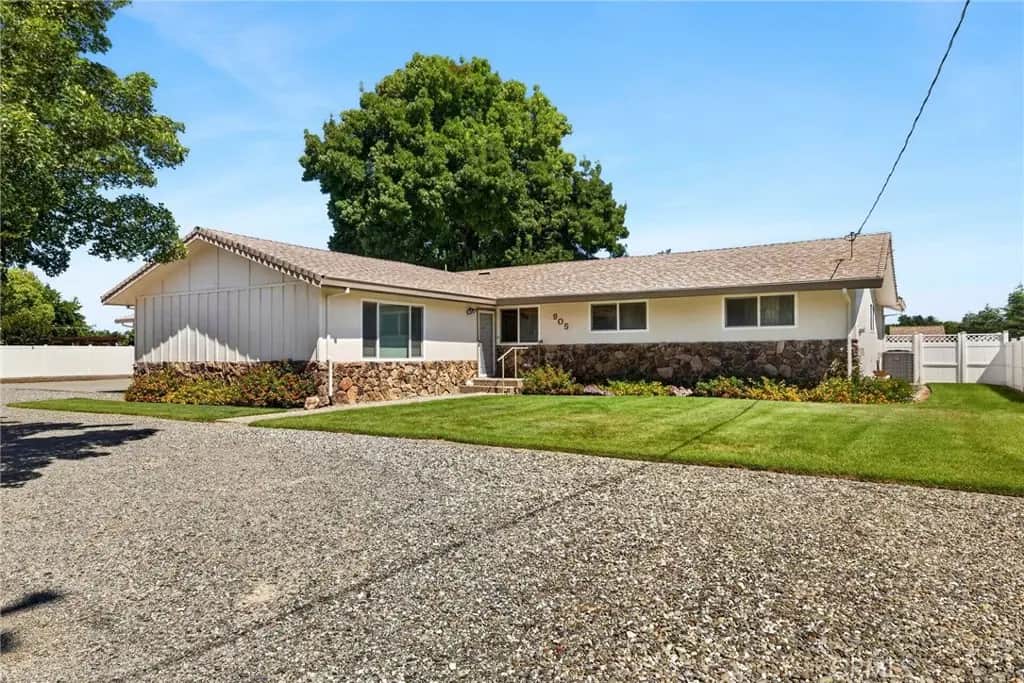 905 First Avenue, Willows, CA — listing photo 1