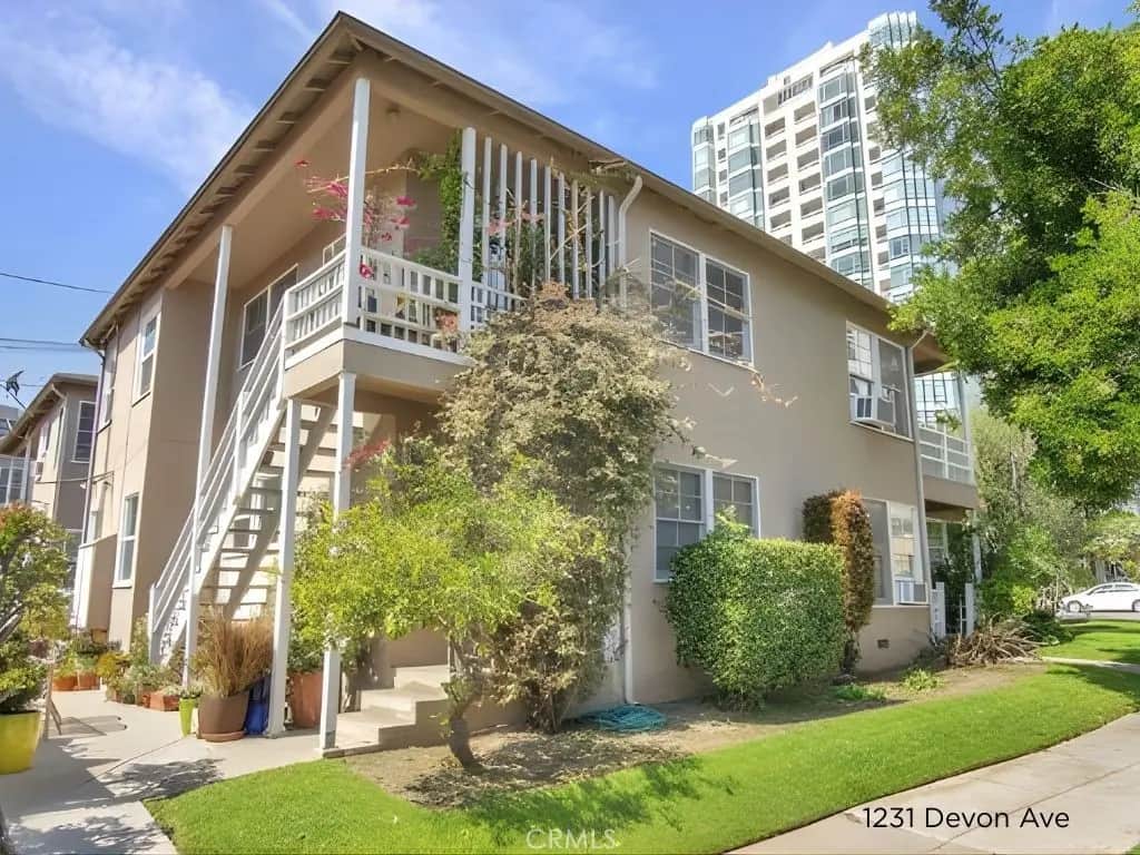 1231 Devon Avenue, Los Angeles, CA — listing photo 1