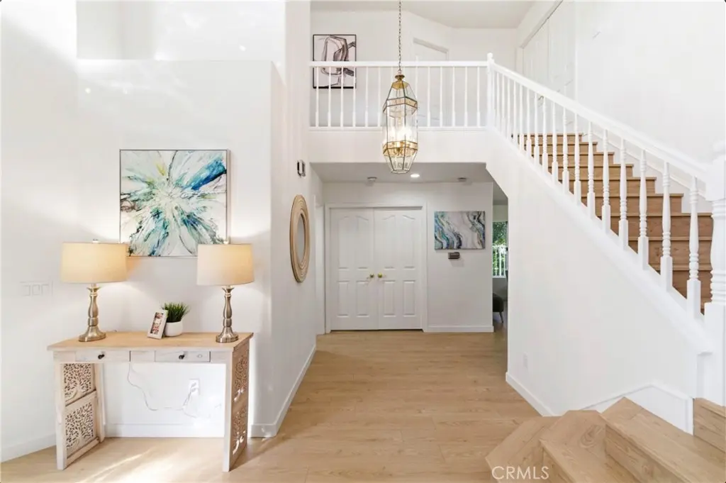 28360 Easton Lane, Saugus, CA — listing photo 1