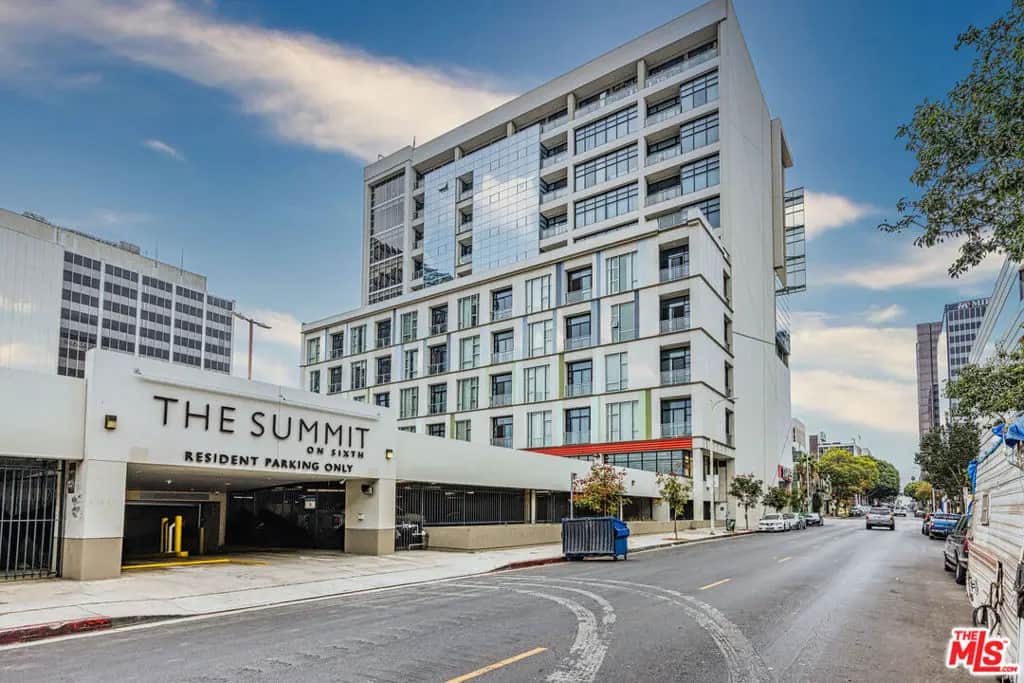 3223 W 6th Street 1005, Los Angeles, CA — listing photo 1