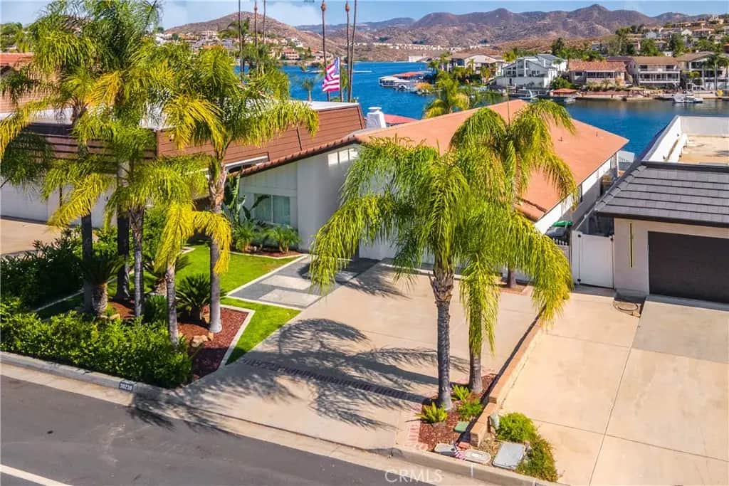 30238 Longhorn, Canyon Lake, CA — listing photo 1