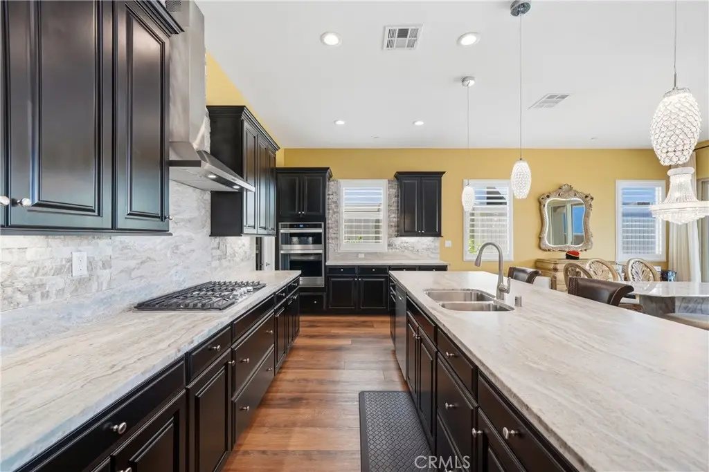 11829 Wandering Way, Corona, CA — listing photo 1