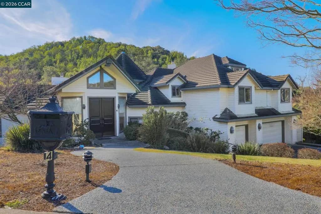 4 Julianna, Moraga, CA — listing photo 1
