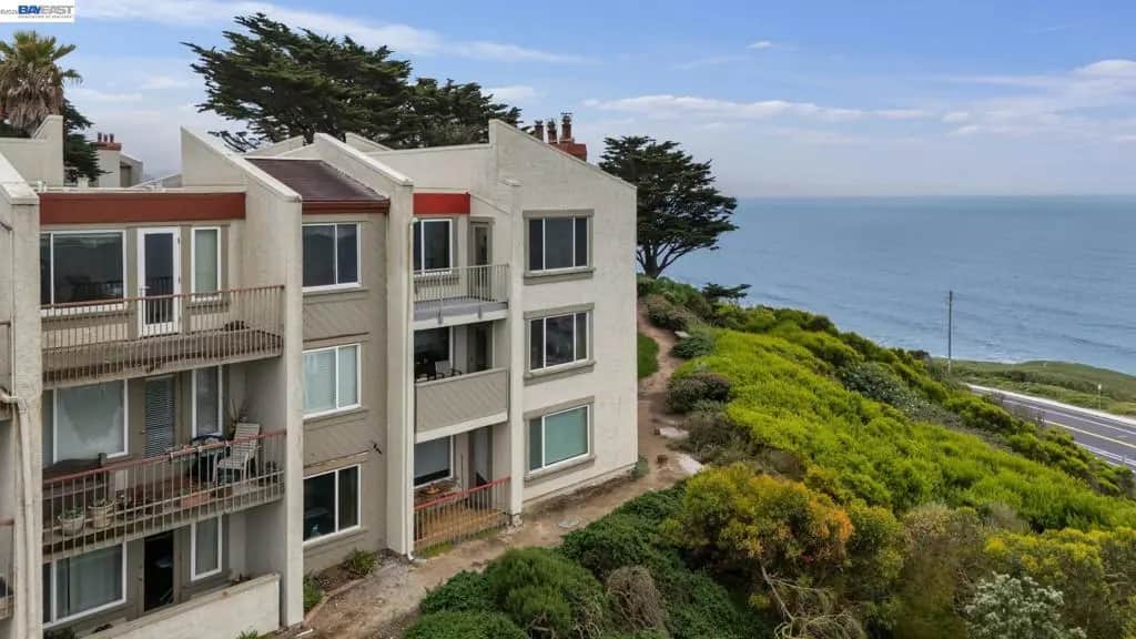 5003 Palmetto Ave 83, Pacifica, CA — listing photo 1