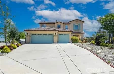 29240 Willow Ridge Court, Lake Elsinore, CA — listing photo 1