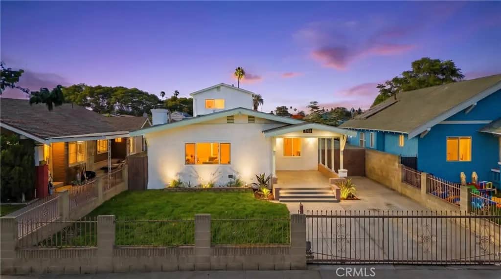 1933 W 43rd Place, Los Angeles, CA — listing photo 1
