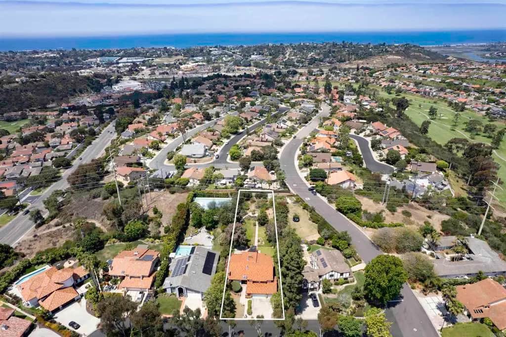 245 Loma Corta Drive, Solana Beach, CA — listing photo 1