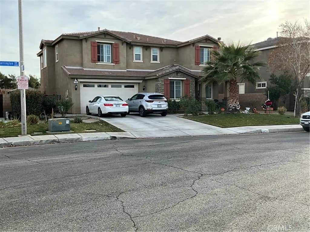 1234 Willington Drive, Palmdale, CA — listing photo 1