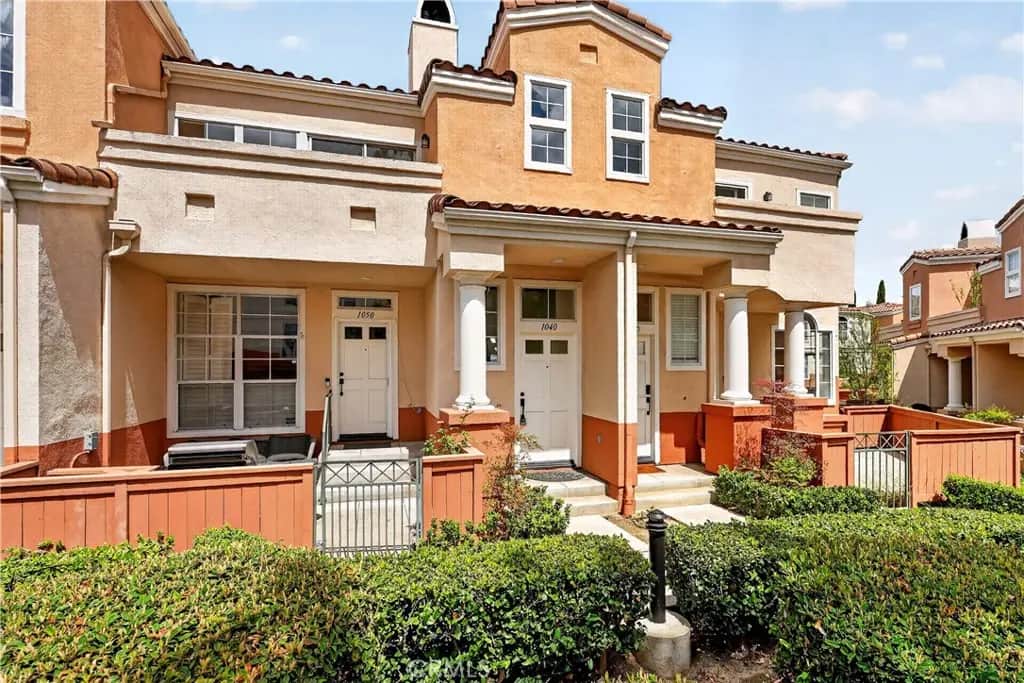1040 S San Marino, Anaheim, CA — listing photo 1