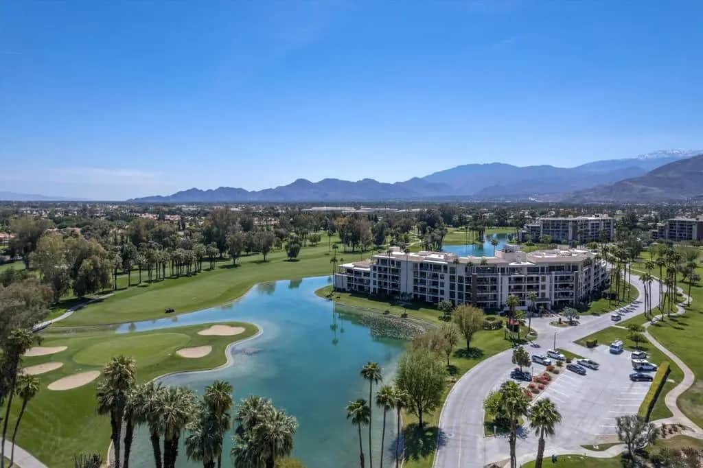 910 Island Drive 408, Rancho Mirage, CA — listing photo 1