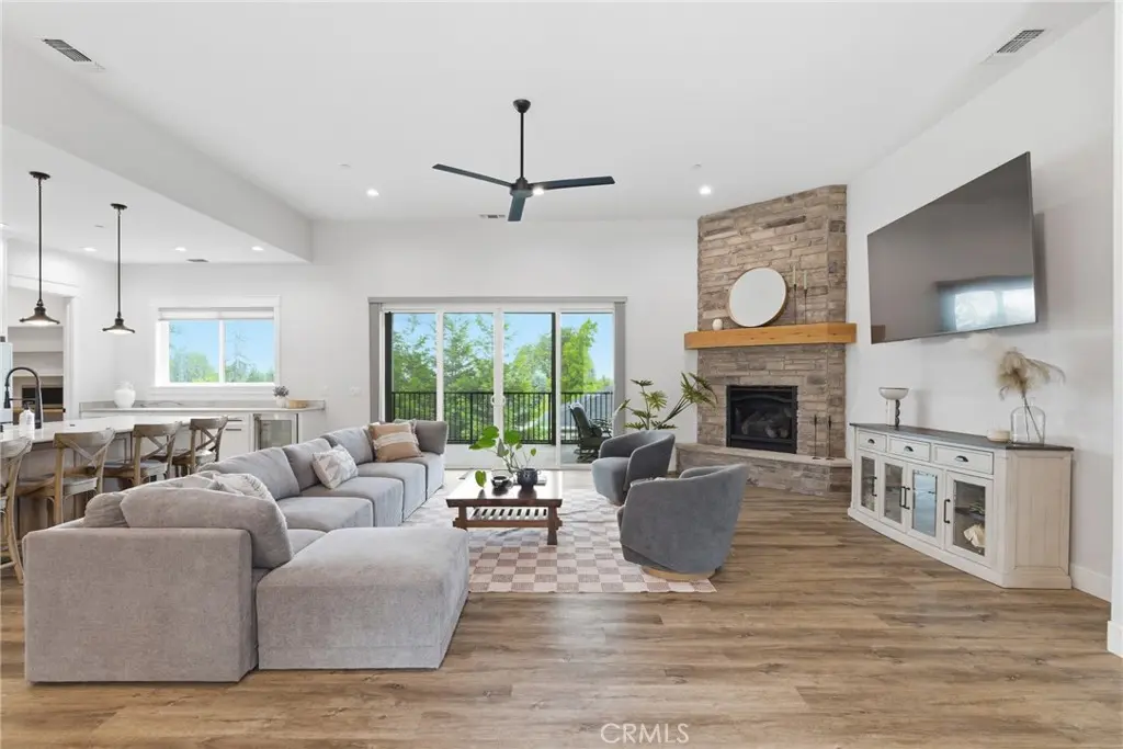 1525 Forest Circle, Paradise, CA — listing photo 1