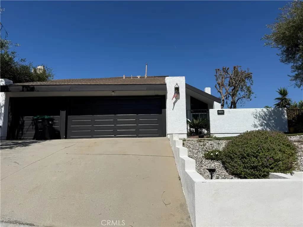 22509 Jameson, Calabasas, CA — listing photo 1