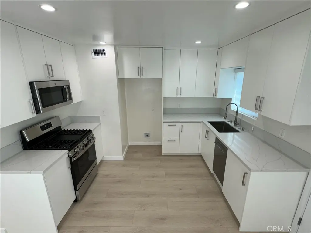 1206 E Harvard Street A, Glendale, CA — listing photo 1