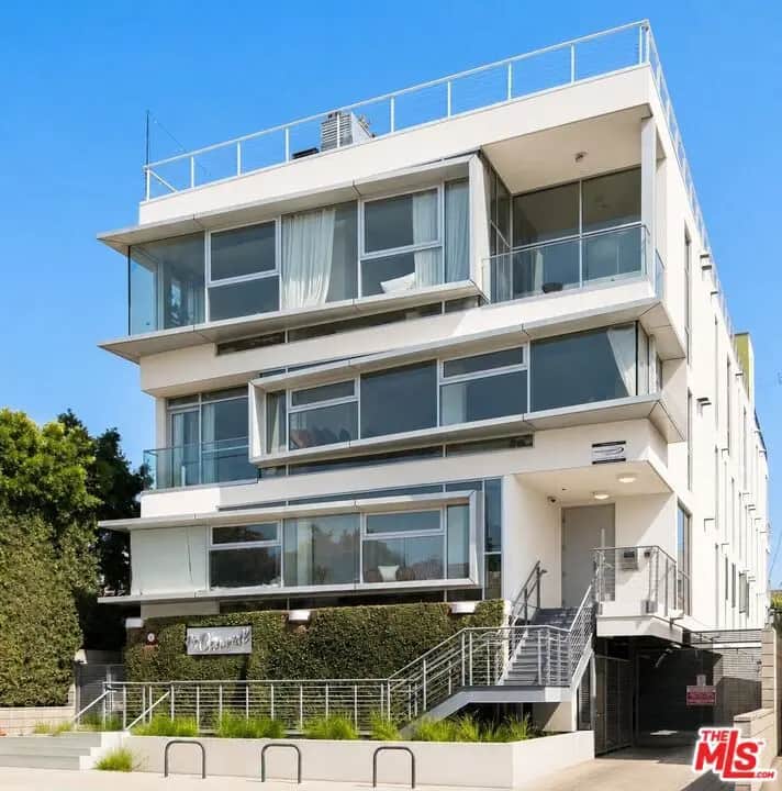 12770 Caswell Avenue, Los Angeles, CA — listing photo 1