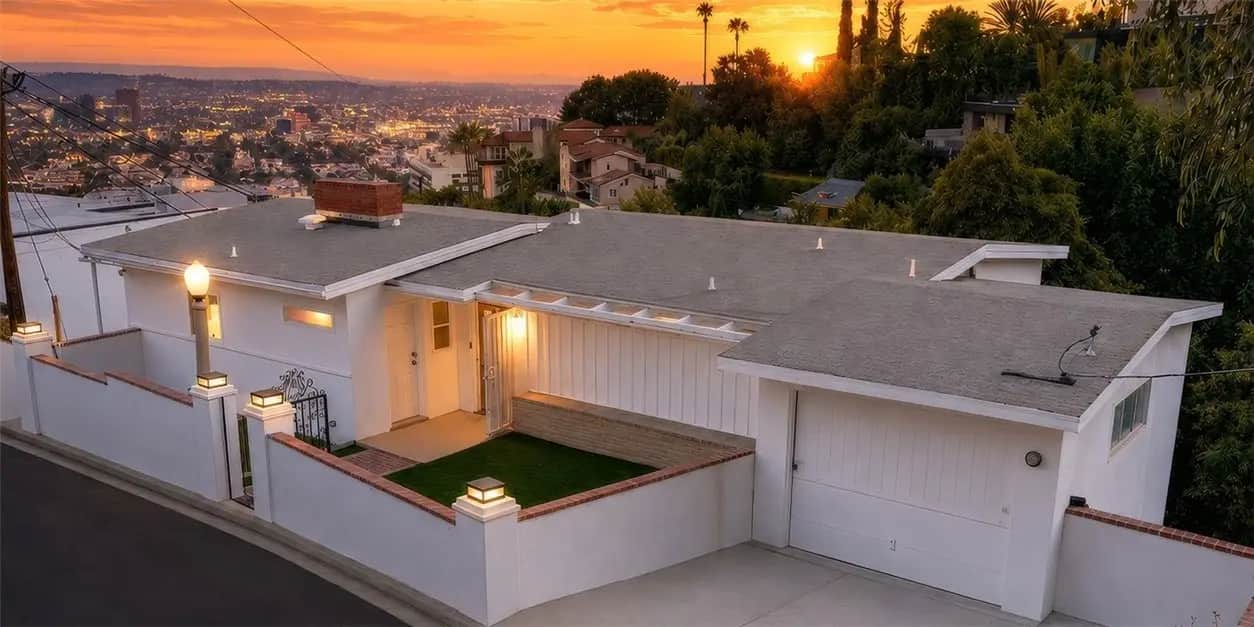 8428 Hollywood, West Hollywood, CA — listing photo 1